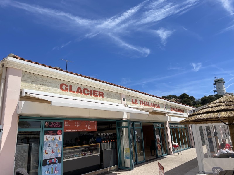 Poseur d’Enseignes et d’Adhésifs dans les Bouches-du-Rhône