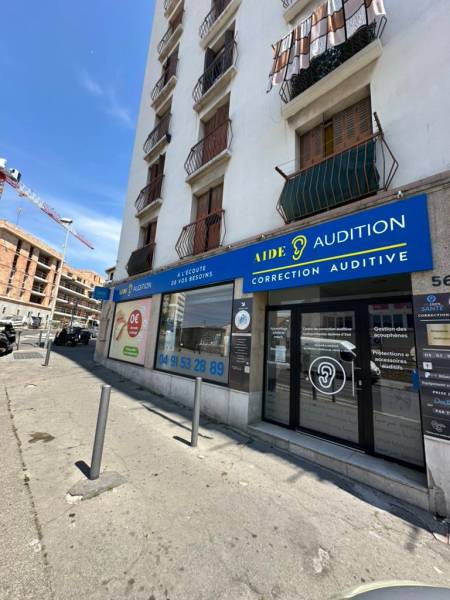 Enseigne lumineuse pour centre auditif à Marseille