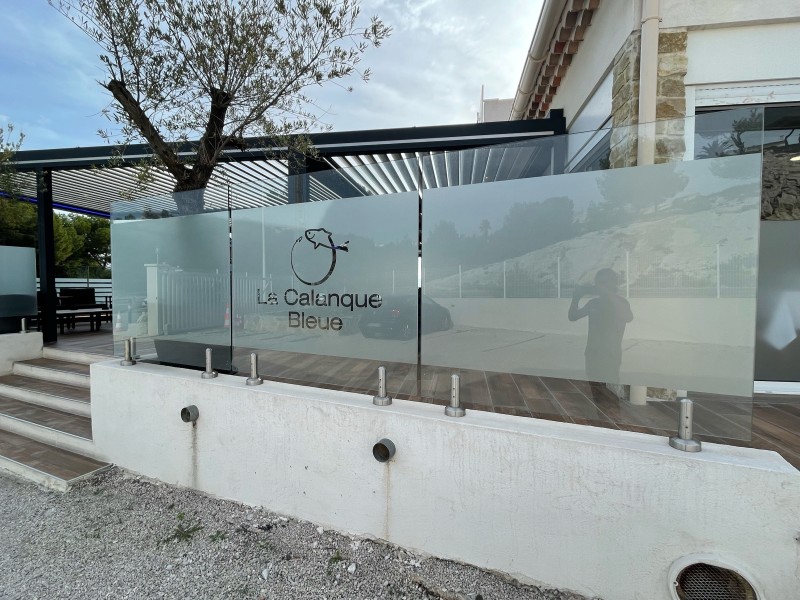 Fabrication et pose d’enseignes et signalétique pour architectes à La Ciotat, Aix-en-Provence et Marseille